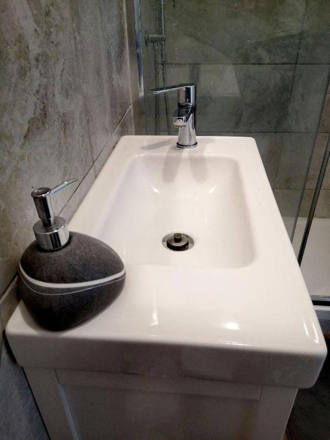 Camera E Bagno Privato A 3 Minuti Dalla Stazione Bologna Eksteriør bilde